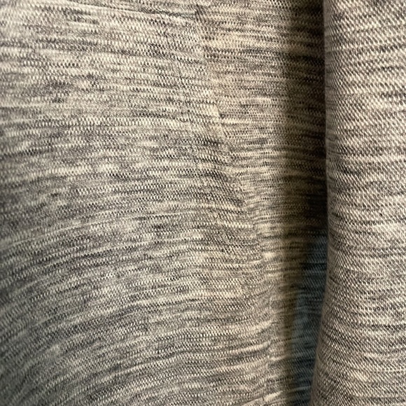 Elevated Gray Oxford Sweatshirt M - Picture 6 of 9